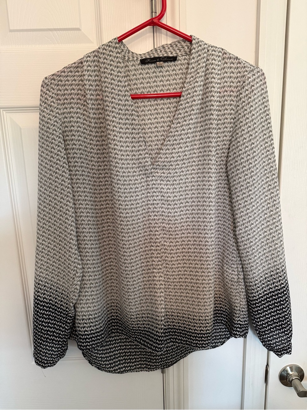Rose & Olive Gray Ombre V-Neck Blouse